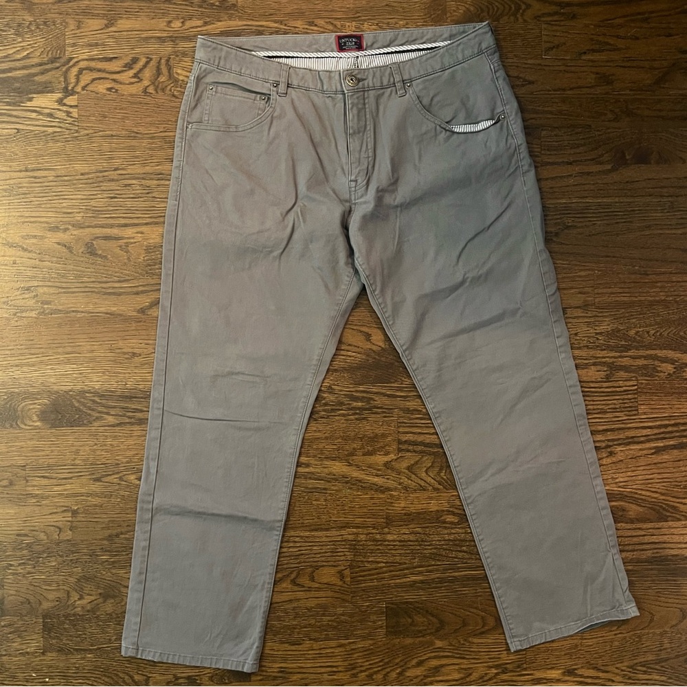 UNTUCKit - Men's Gray Pants